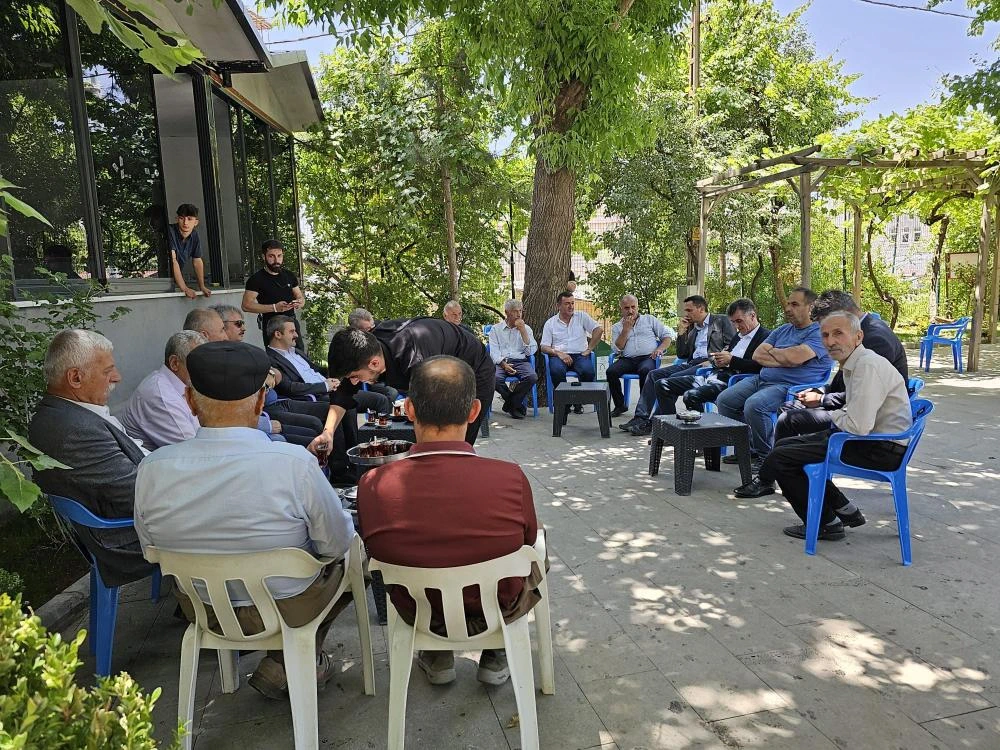 Kaymakam Kumcu ve Emniyet Müdürü Köpük Araya Girdi, Gençler Barıştı