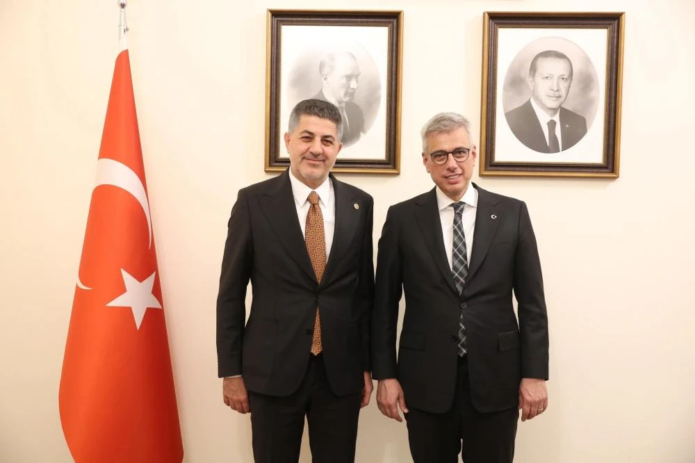 Sağlıkta Yeni Dönem Başlıyor: TBMM’ye Sunulan Yasa Teklifiyle Köklü Değişiklikler Geliyor