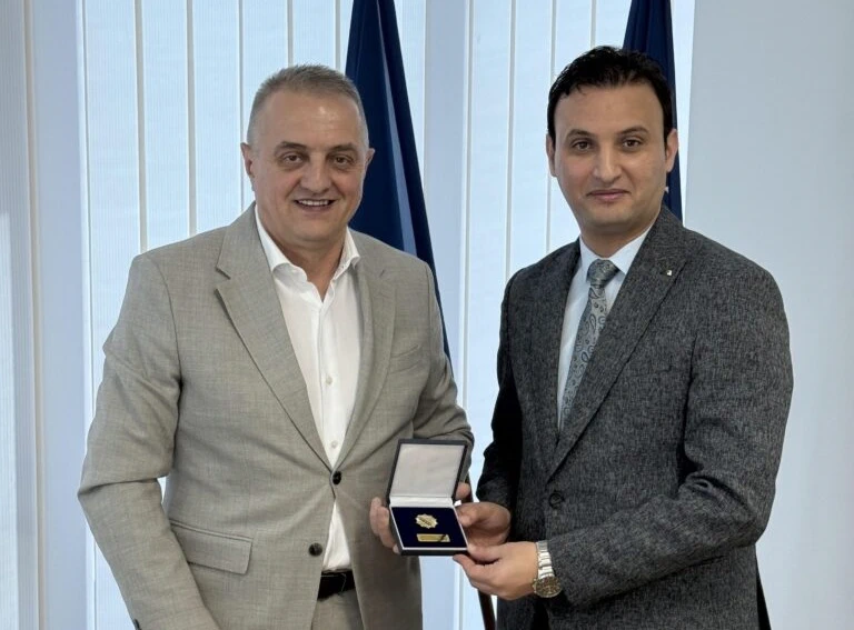 Cezayir Büyükelçisinden Bosna-Hersek Yabancılar Dairesine Nezaket Ziyareti