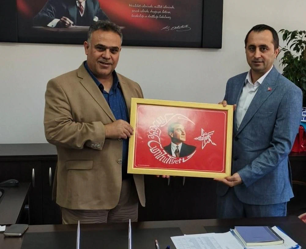 Türk Büro-Sen’den SGK İl Müdürü Mücahit Çelik’e Hayırlı Olsun Ziyareti