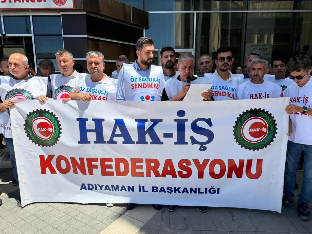 HAK-İŞ’ten 81 İlde Şehitler İçin Anma Programı: “Tek Yürek Olduk”
