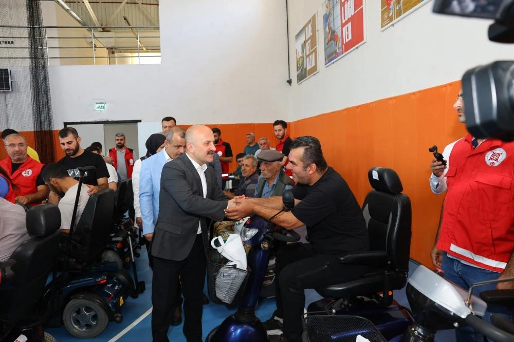 Adıyaman’da 41 Akülü Sandalye İhtiyaç Sahiplerine Teslim Edildi