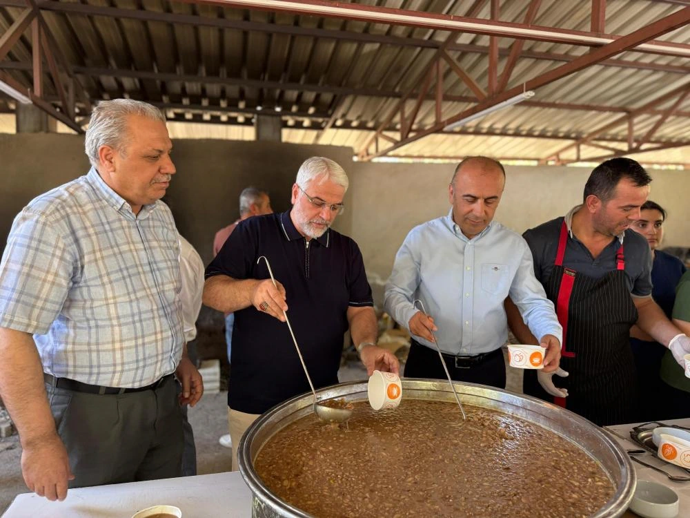 AK Parti Adıyaman İl Başkanı Faruk Bülent Kablan Şeybor Ziyaretinde Aşure Programına Katıldı