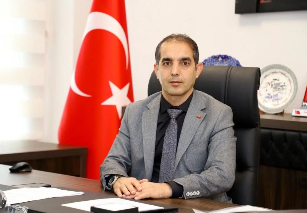 İl Sağlık Müdürü Prof. Dr. Mehmet Şirik, Sıcak Hava ve Zehirli Isırıklara Karşı Uyarı