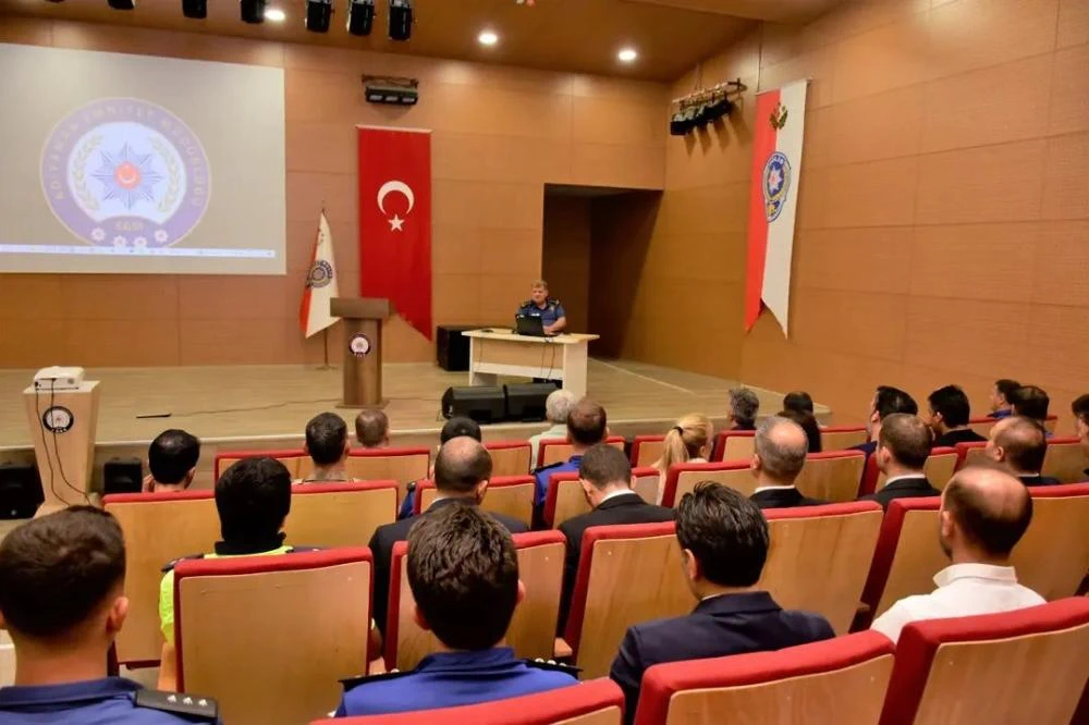 Emniyette Değerlendirme Toplantısı Gerçekleştirildi