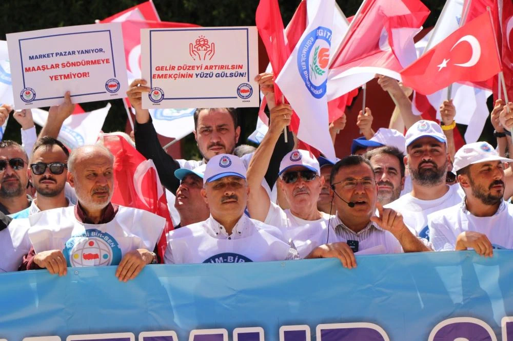 MEMUR-SEN’İN ADANA’DAKİ EYLEMİNE EĞİTİM-BİR-SEN’DEN GÜÇLÜ DESTEK