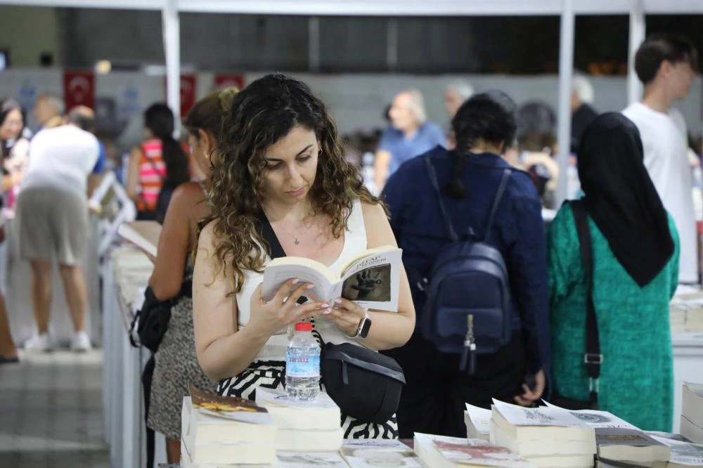 7. Edremit Kitap Fuarı’nda 4. Gün: Sanat, Tarih, Ekonomi ve Umut