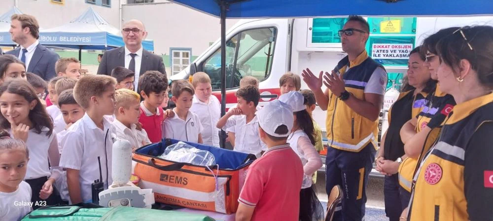 Gelibolu’da ‘Sağlıklı Çocuk, Sağlıklı Gelecek’ programı gerçekleştirildi