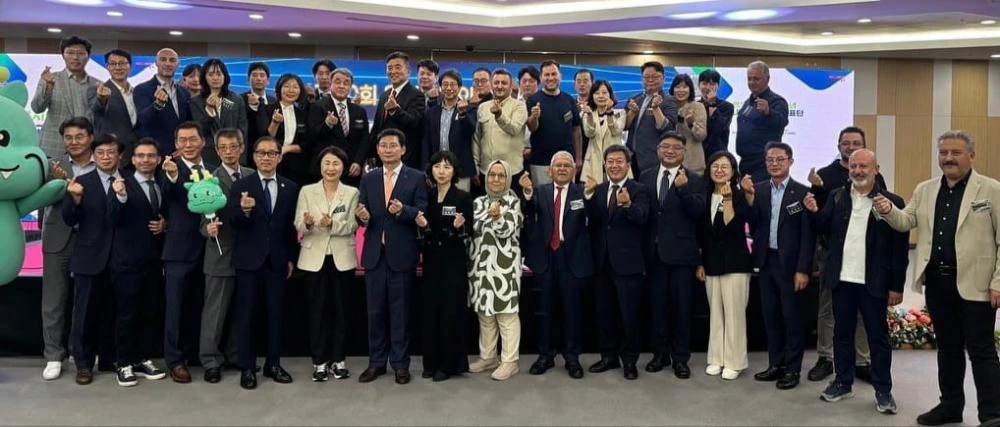 BAŞKAN BÜYÜKKILIÇ, GÜNEY KORE’NİN KARDEŞ ŞEHRİ YONGİN’DEKİ ONURUNA VERİLEN YEMEKTE KONUŞTU