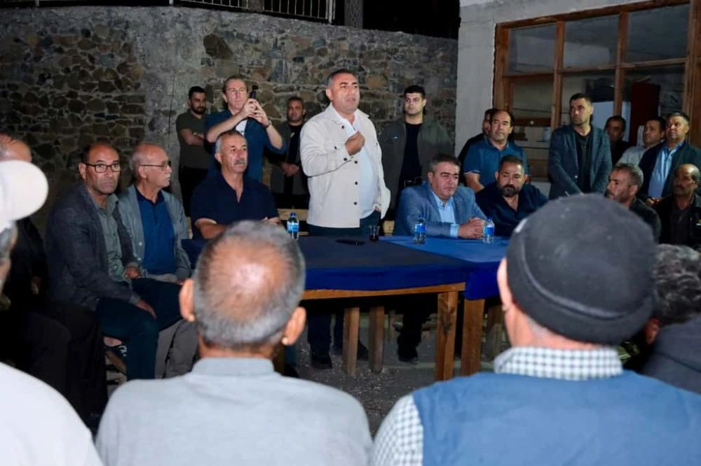 BAŞKAN VEKİLİ HASİBE AKKAN, MUHTARLARLA BULUŞTU