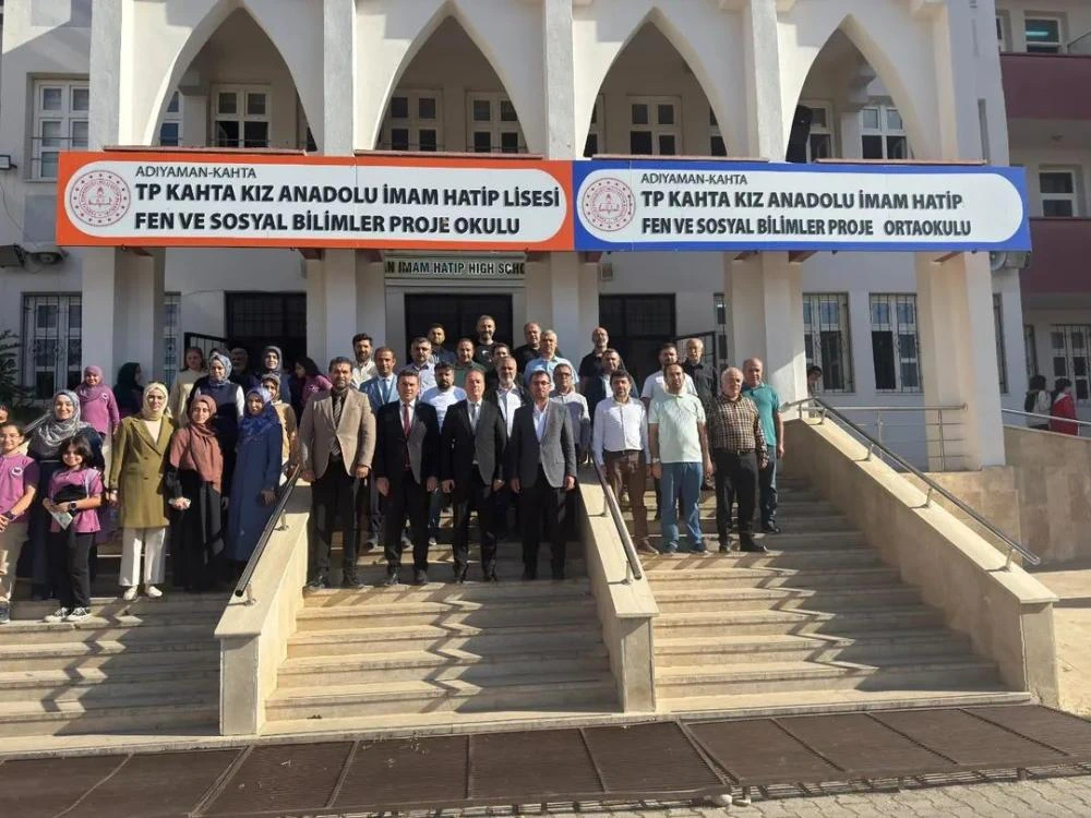 İl Millî Eğitim Müdürü Ali Tosun\'dan TP Kahta Kız İmam Hatip Lisesi’ne Ziyaret