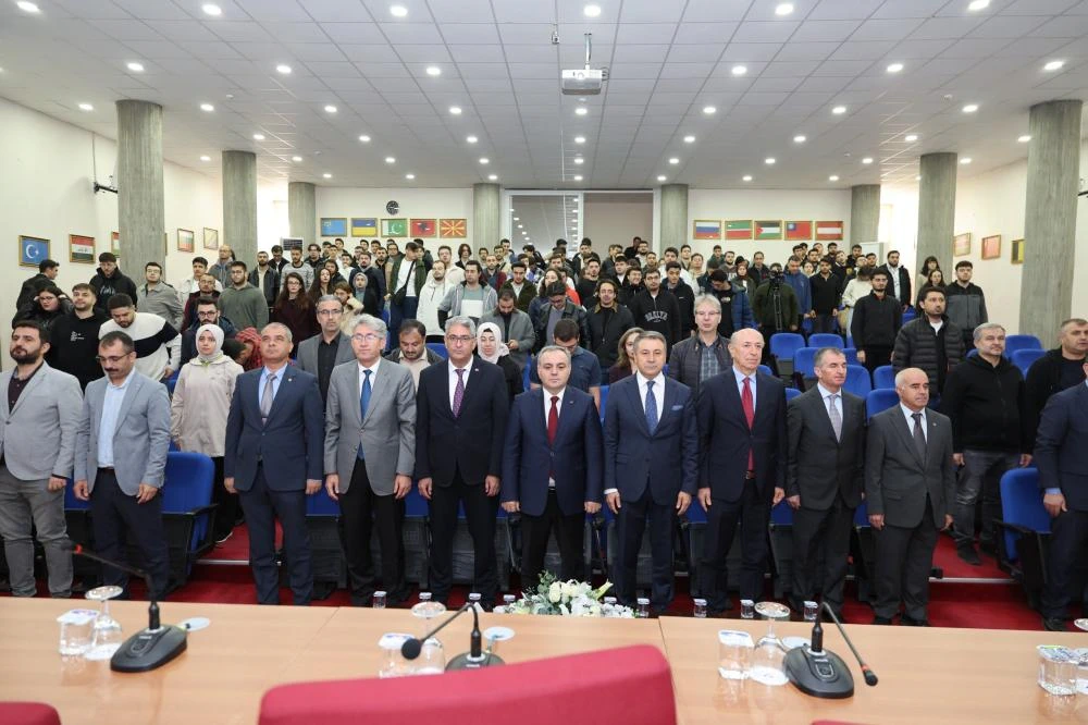 ASFAT Genel Müdürü Prof. Dr. İlbaş\'tan Rektör Altun\'a Ziyaret ve ERÜ\'de Açılış Dersi