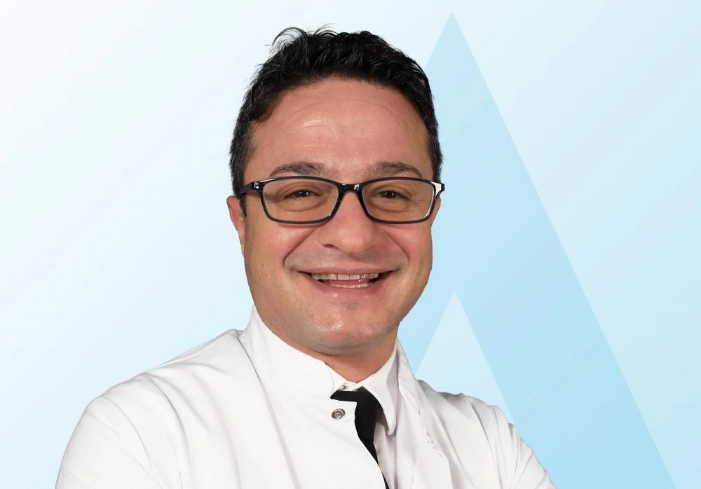 BÖBREK ÜSTÜ BEZİ KİTLESİ TEHLİKELİ OLABİLİR!