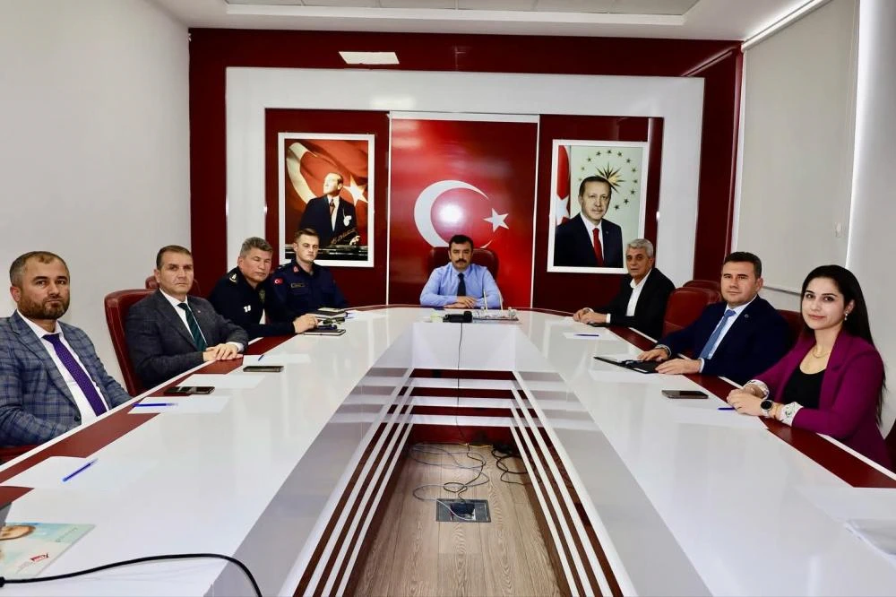 Kahta’da Kadına Yönelik Şiddetle Mücadele Toplantısı Yapıldı