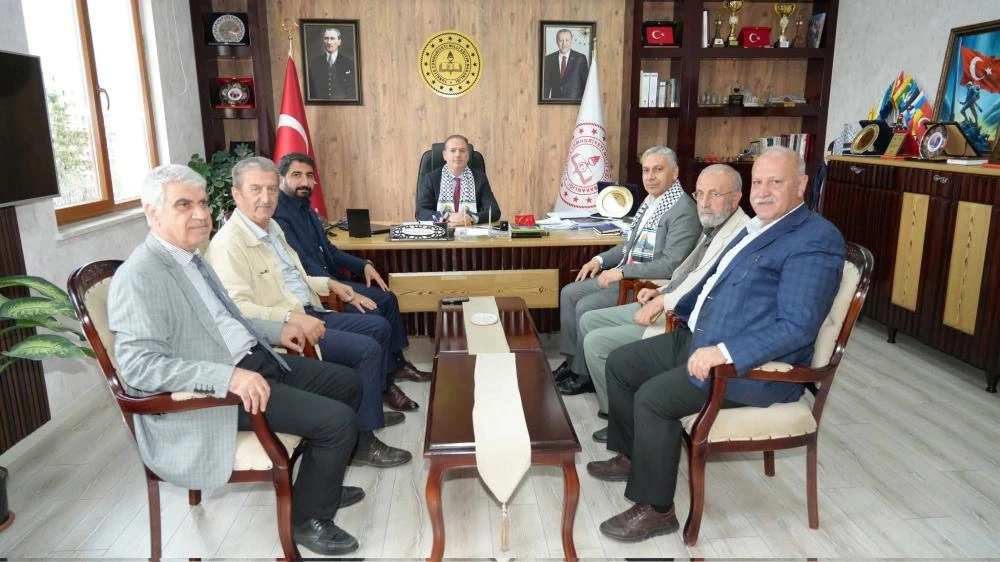 Filistin Dayanışma Platformu’ndan İl Müdürü Tosun’a Ziyaret