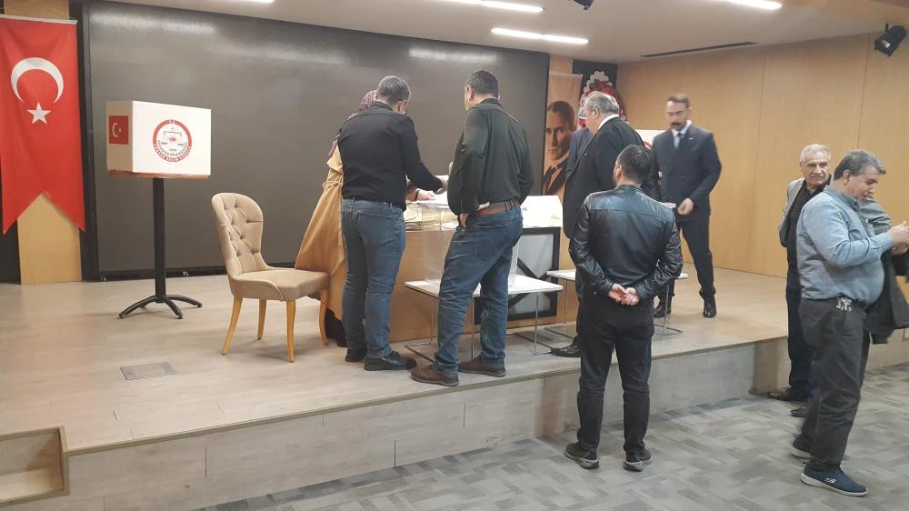 TÜRK YEREL HİZMET-SEN ANKARA 1 NOLU ŞUBE GENEL KURULUNU YAPTI