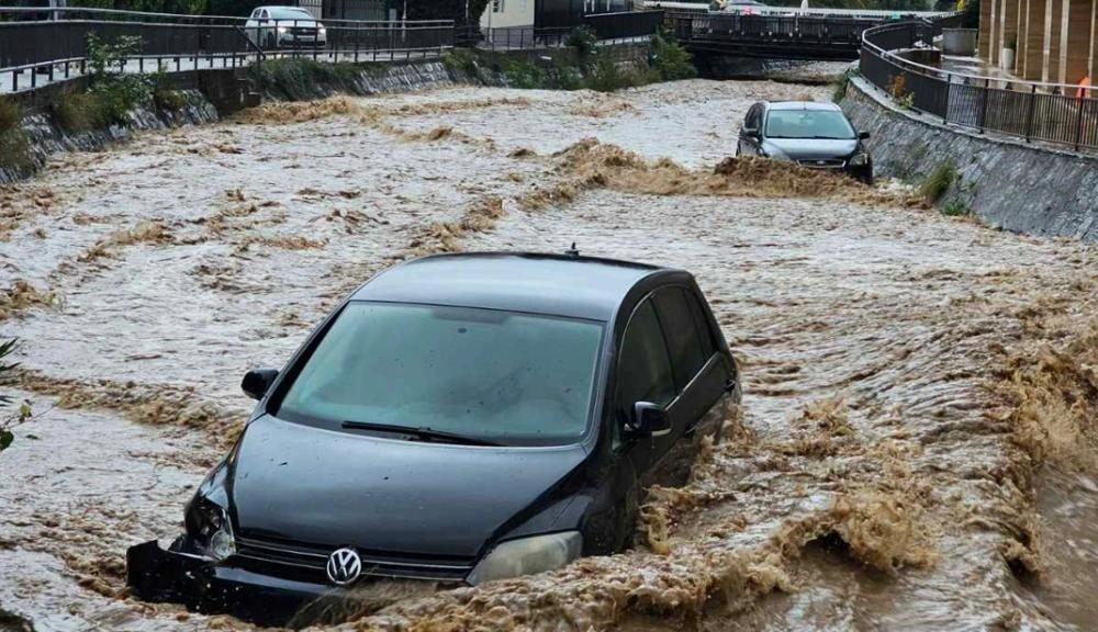 Budva’yı Sel Vurdu