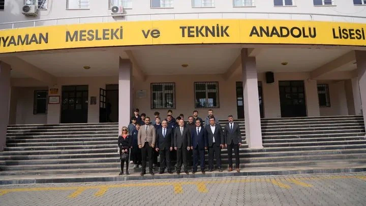 Adıyaman’da Mesleki Eğitimde Başarılı Öğrenciler Ödüllendirildi