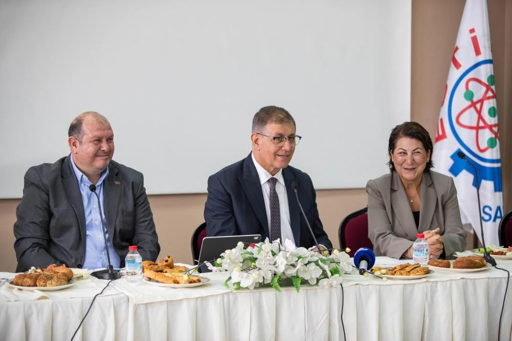 Buca Metrosu Fuar İzmir’e Uzanıyor: Bölgeye İki Otel ve Kongre Merkezi Geliyor