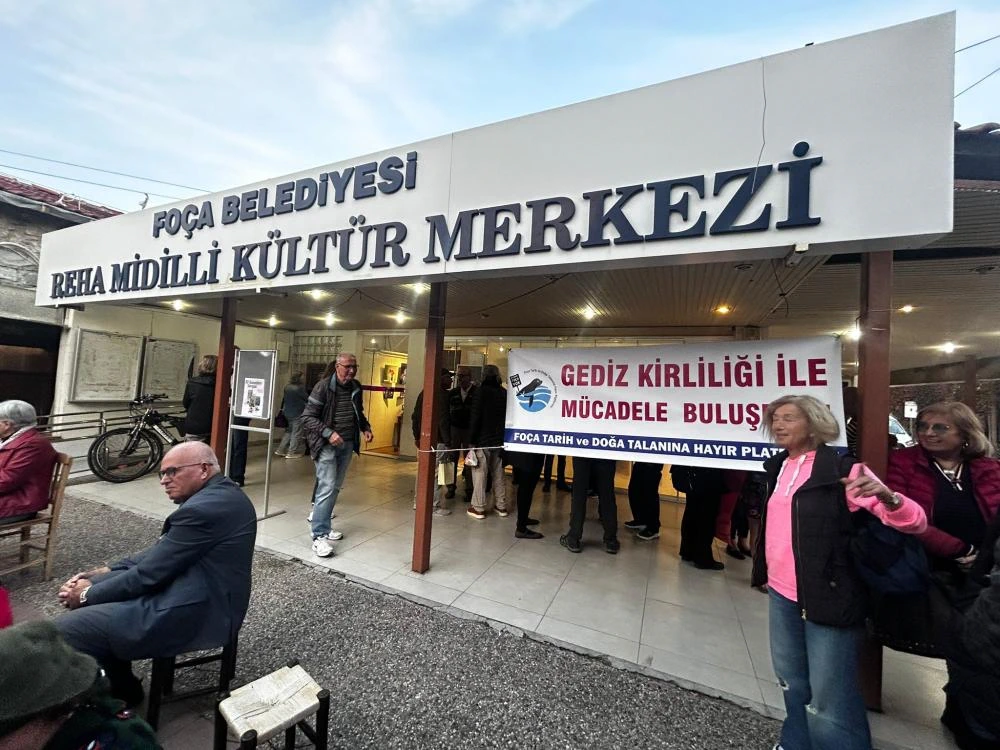 Foçalılar, Gediz için “İki Belgesel Bir Söyleşi” Etkinliğinde Buluştu
