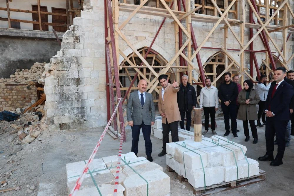 Tarihi Tuz Hanı’nda Restorasyon Hızla Sürüyor