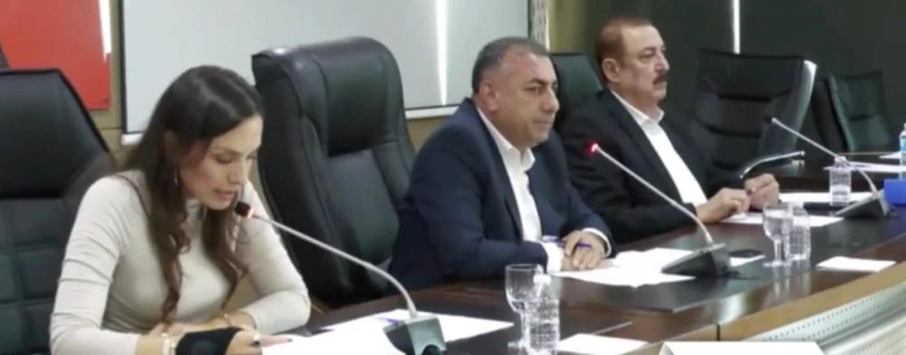 Yeşilay Caddesi Adana’ya Hayırlı Olsun