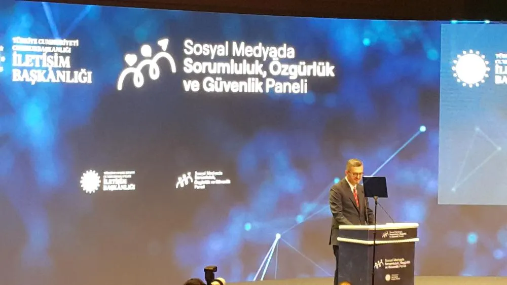 SOSYAL MEDYADA SORUMLULUK, ÖZGÜRLÜK VE GÜVENLİK PANELİ ANKARA'DA YAPILDI